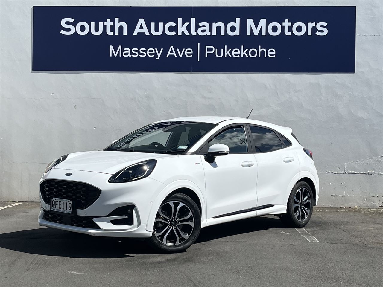 Vehicle image 1