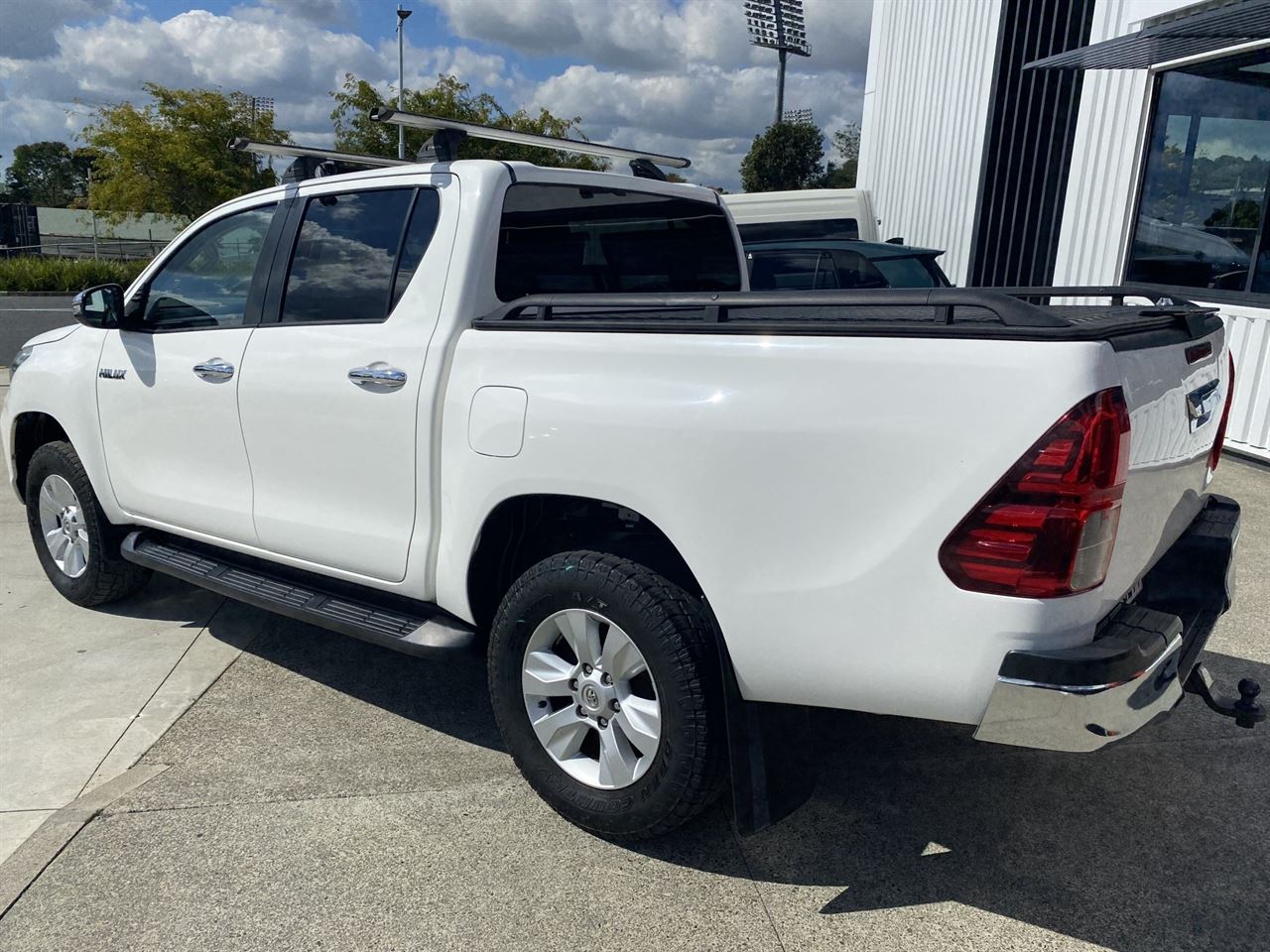 Vehicle image 3