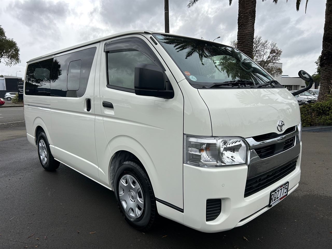 Vehicle image 1