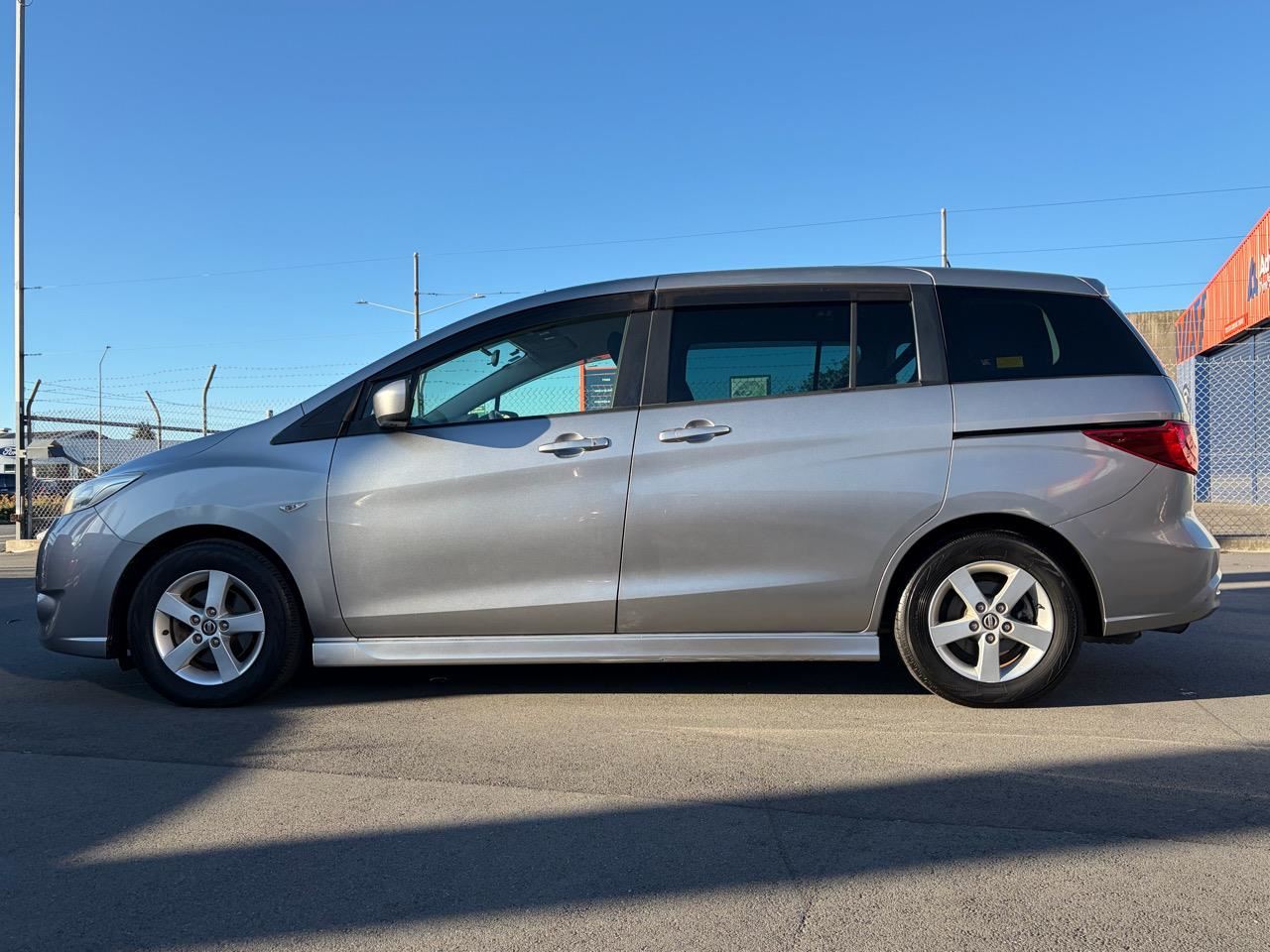 Vehicle image 5