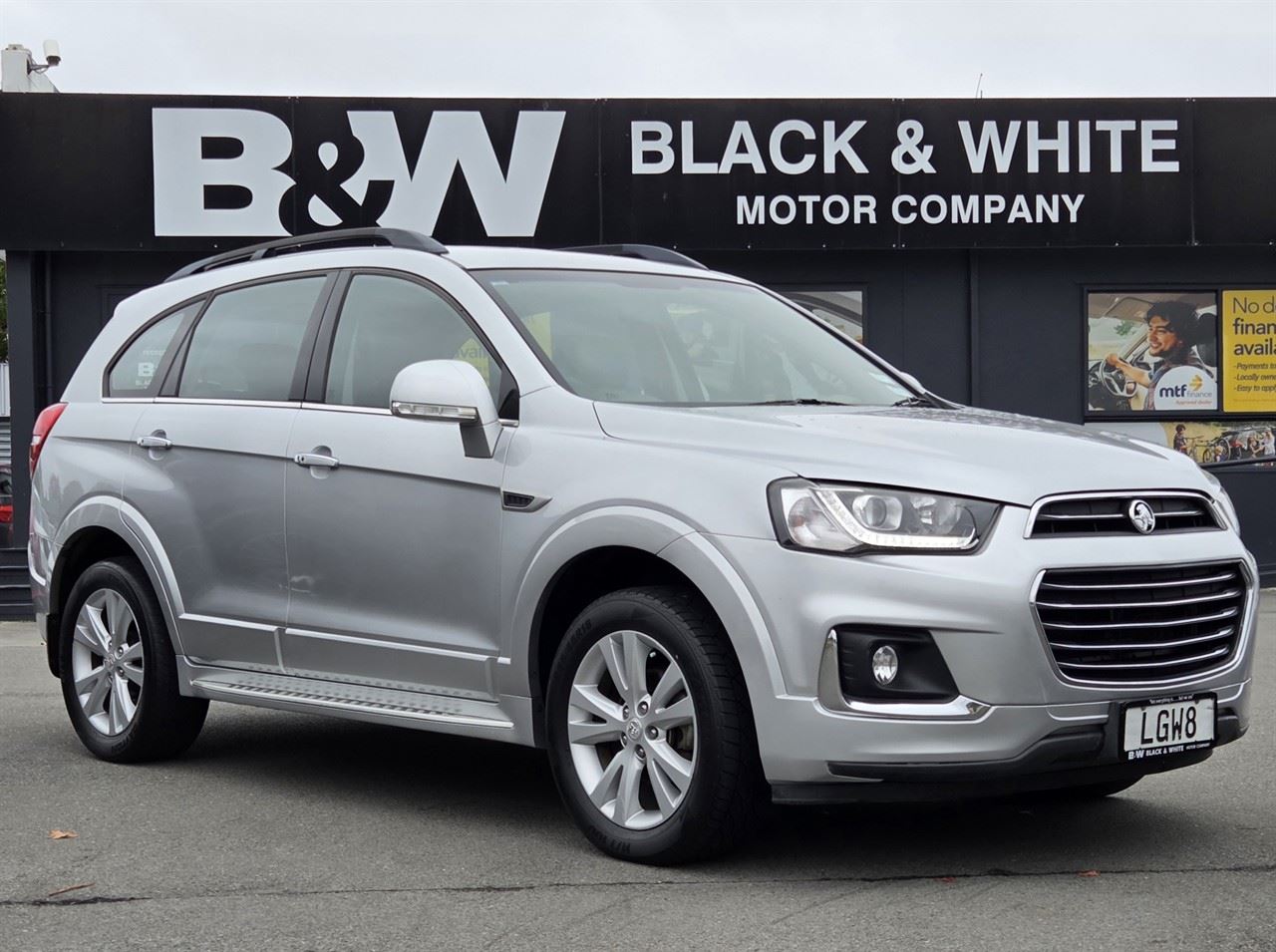 Vehicle image 1