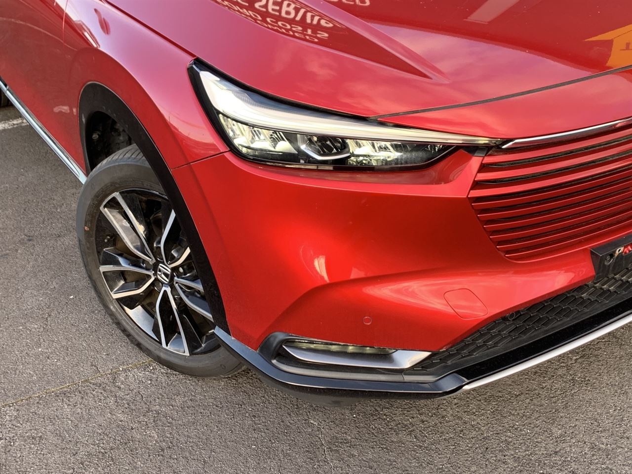 Vehicle image 4