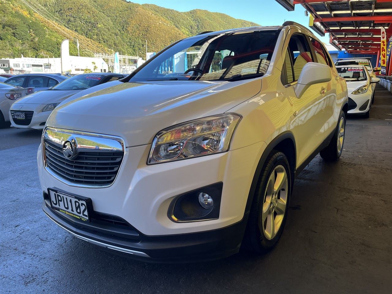 Vehicle image 3