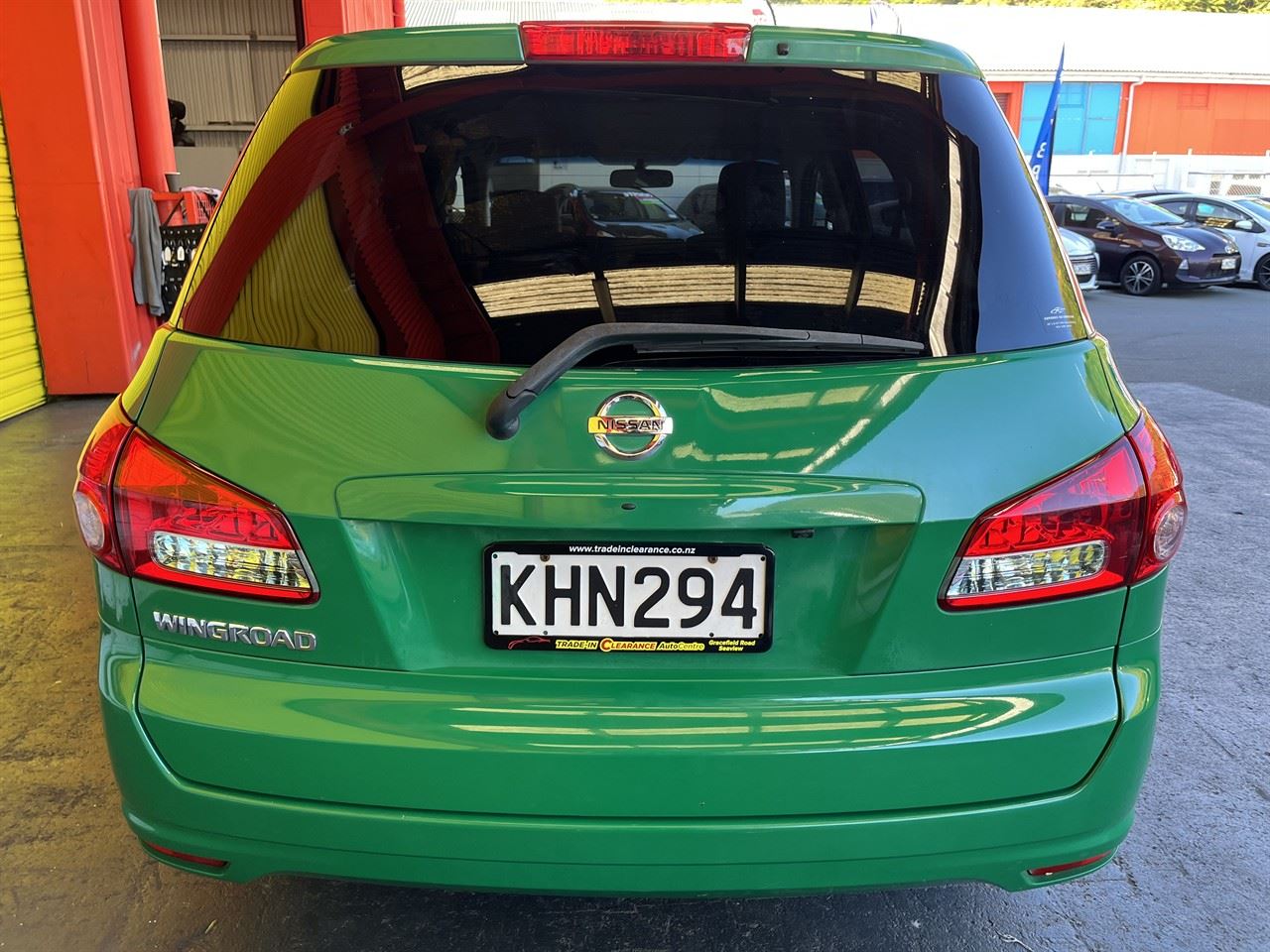 Vehicle image 5