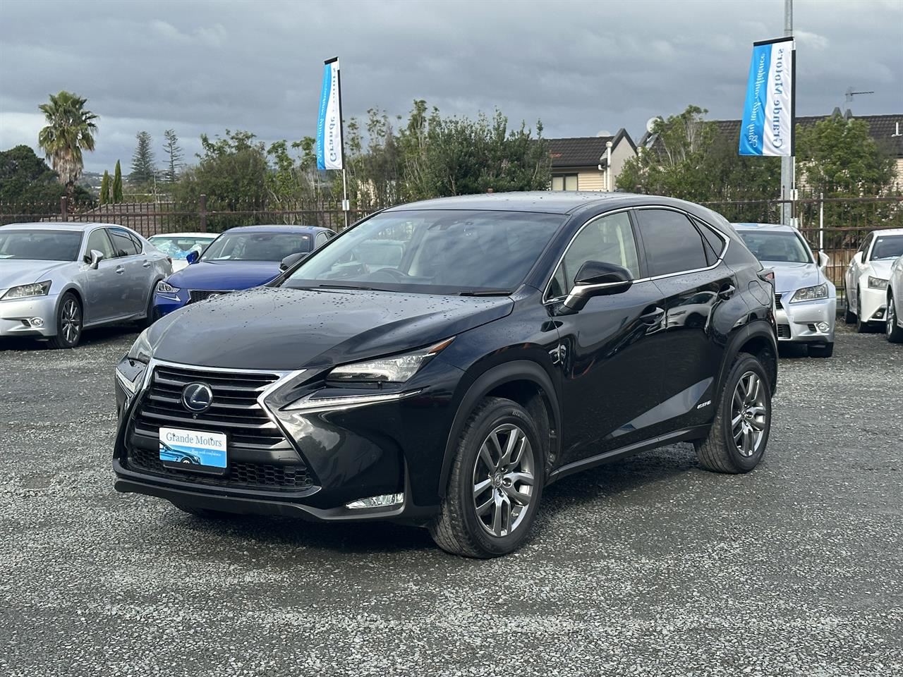 Vehicle image 3