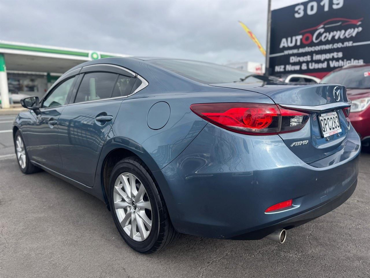 Vehicle image 2
