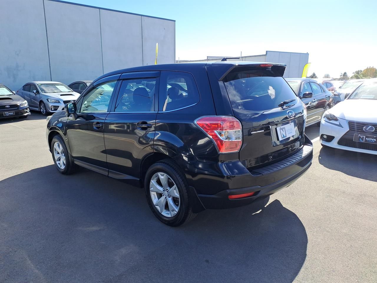 Vehicle image 5