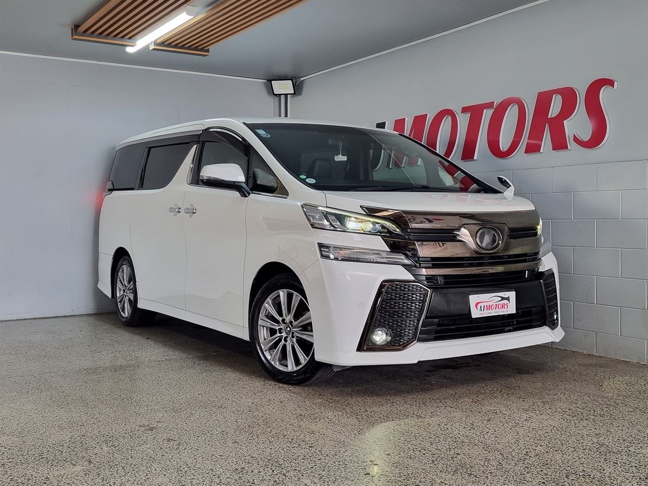 Vehicle image 1