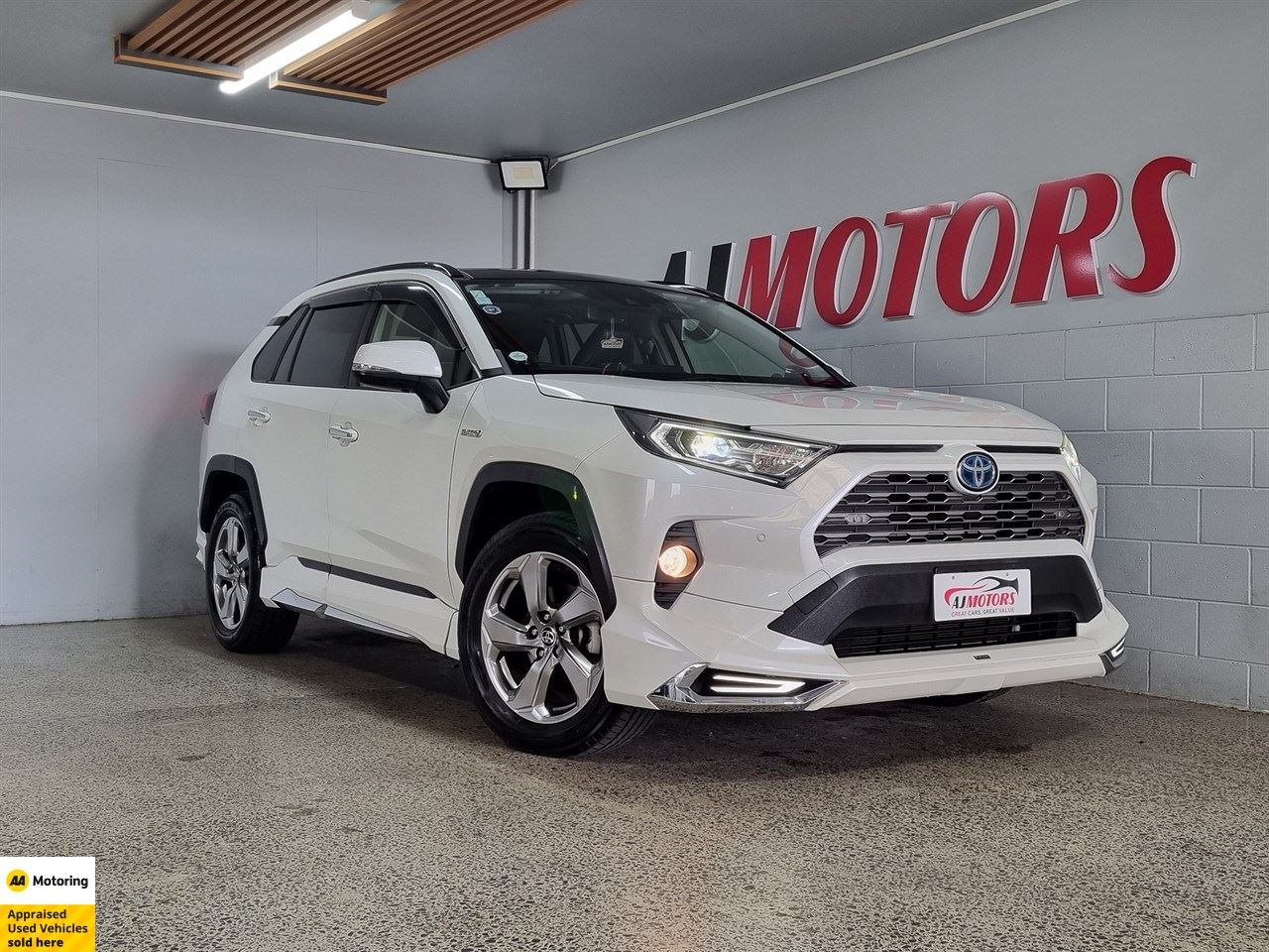 Vehicle image 1