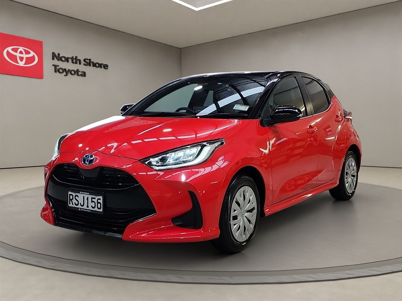 Vehicle image 3