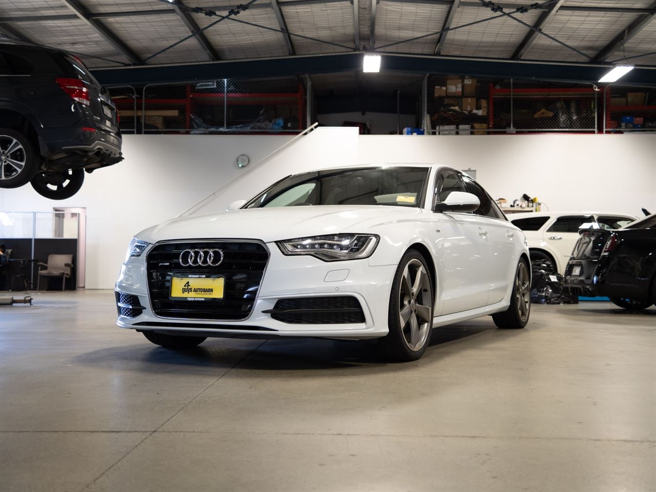 Vehicle image 5