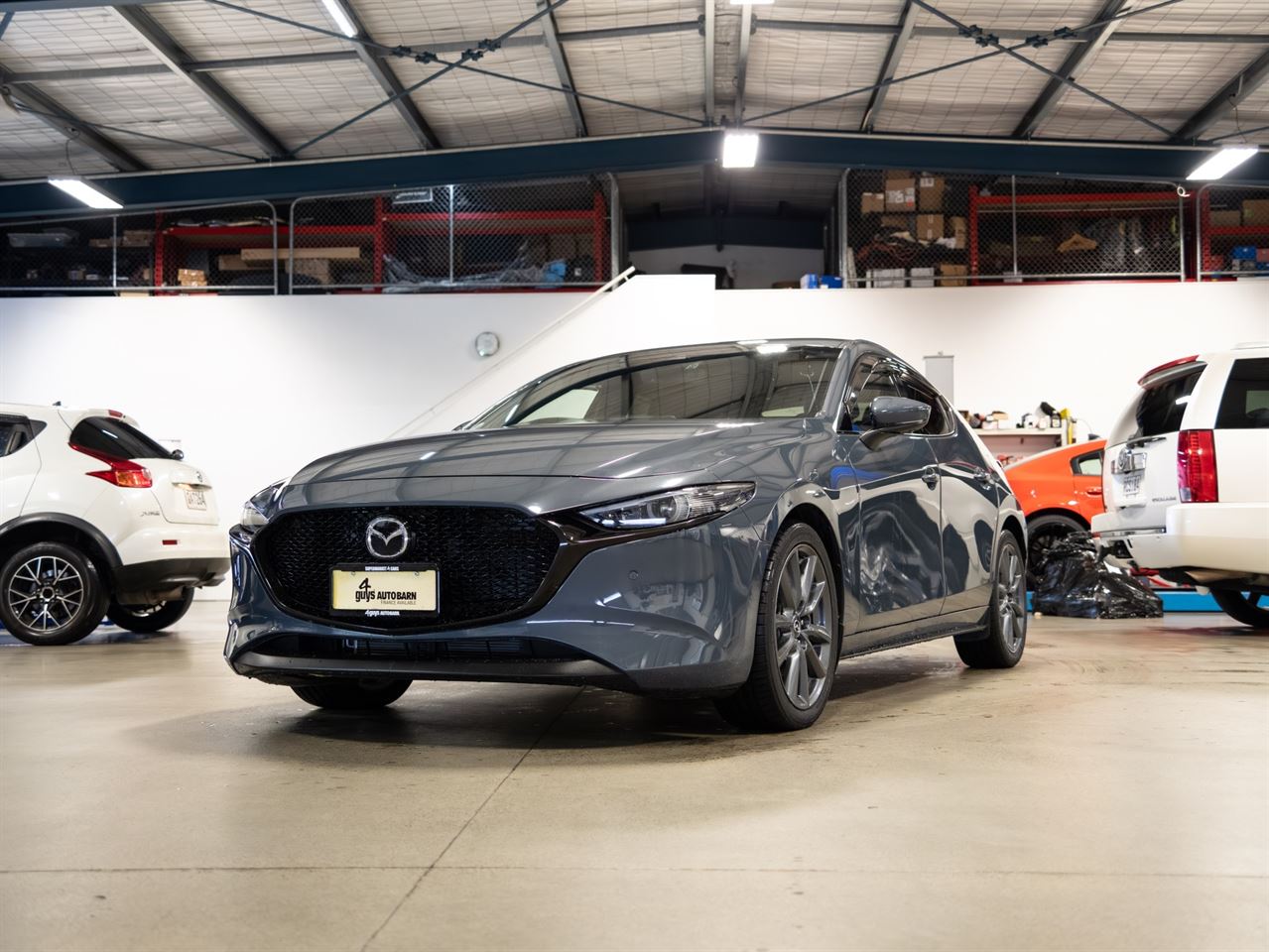 Vehicle image 5