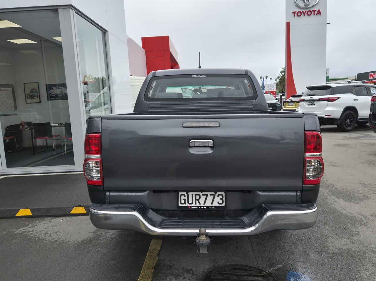 Vehicle image 4