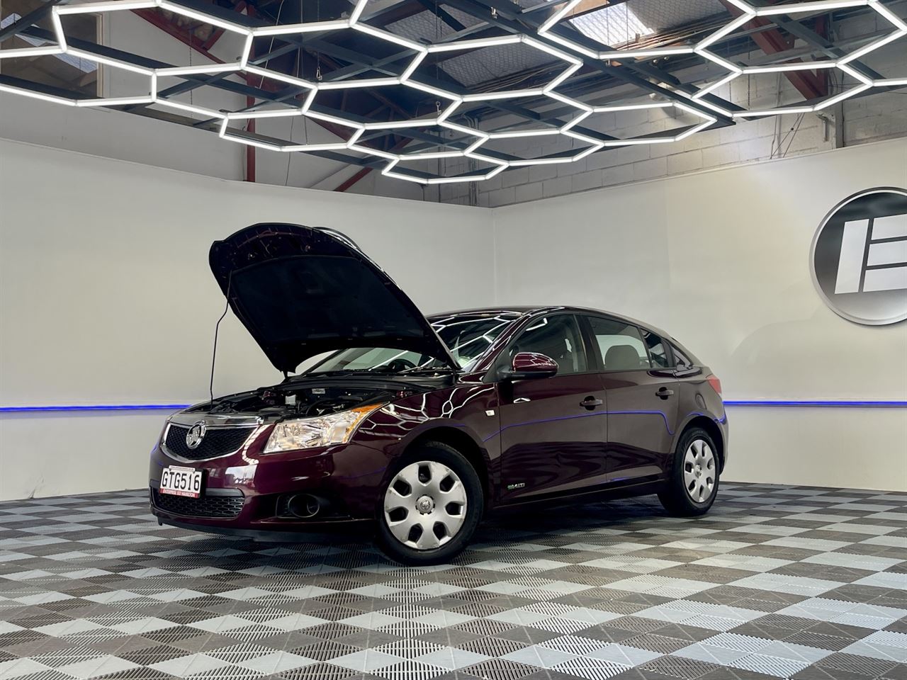 Vehicle image 3