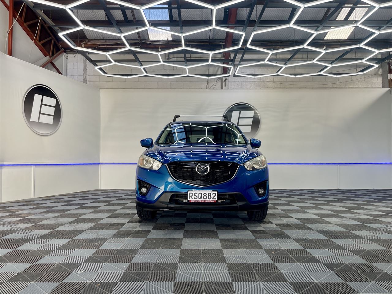 Vehicle image 2
