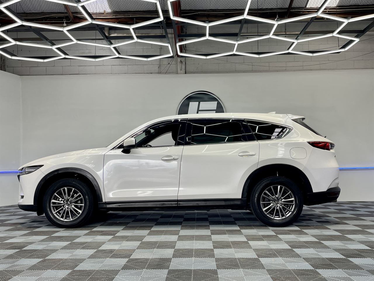 Vehicle image 5