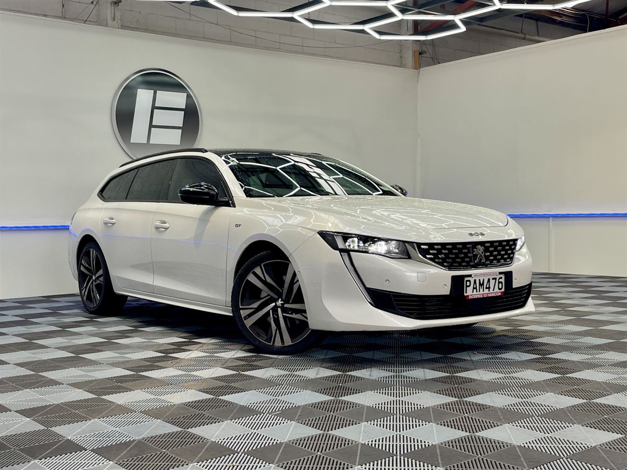Vehicle image 1