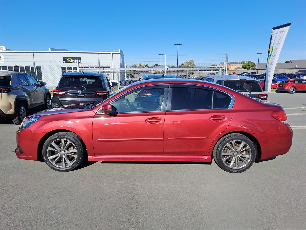 Vehicle image 4