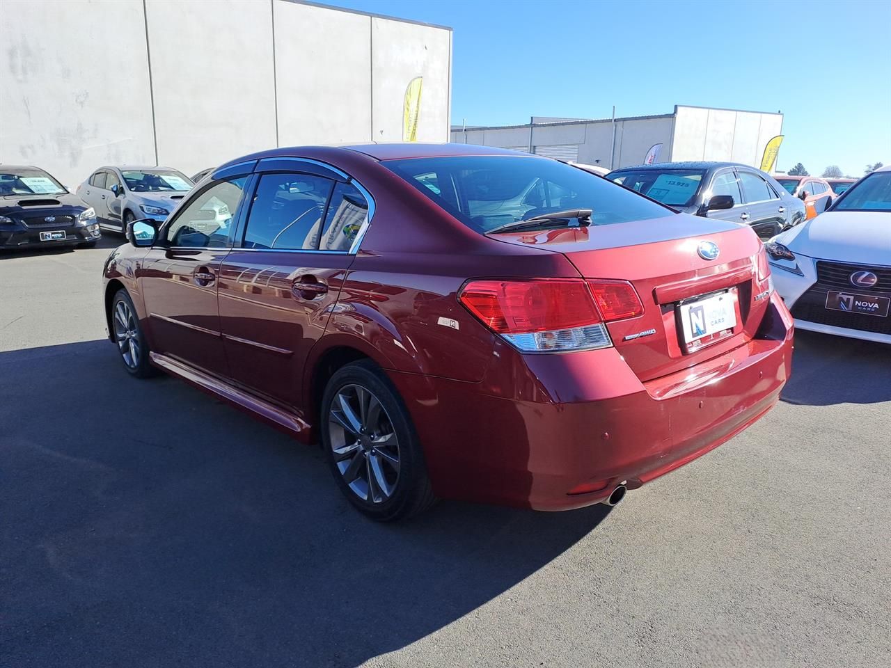 Vehicle image 5