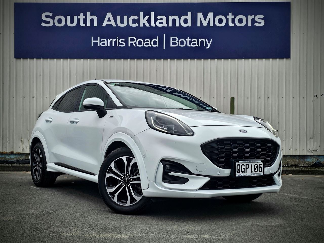 Vehicle image 1