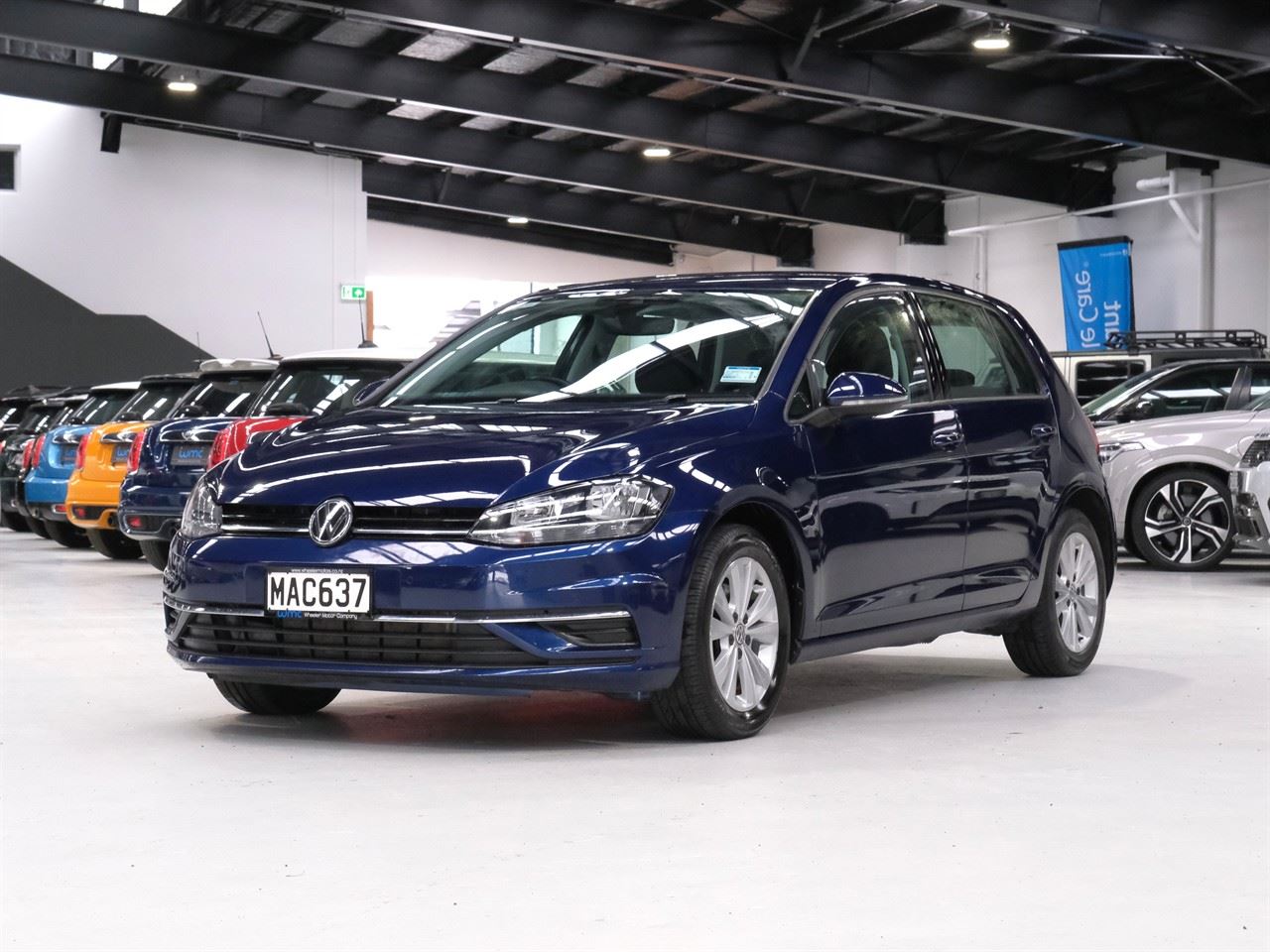 Vehicle image 4