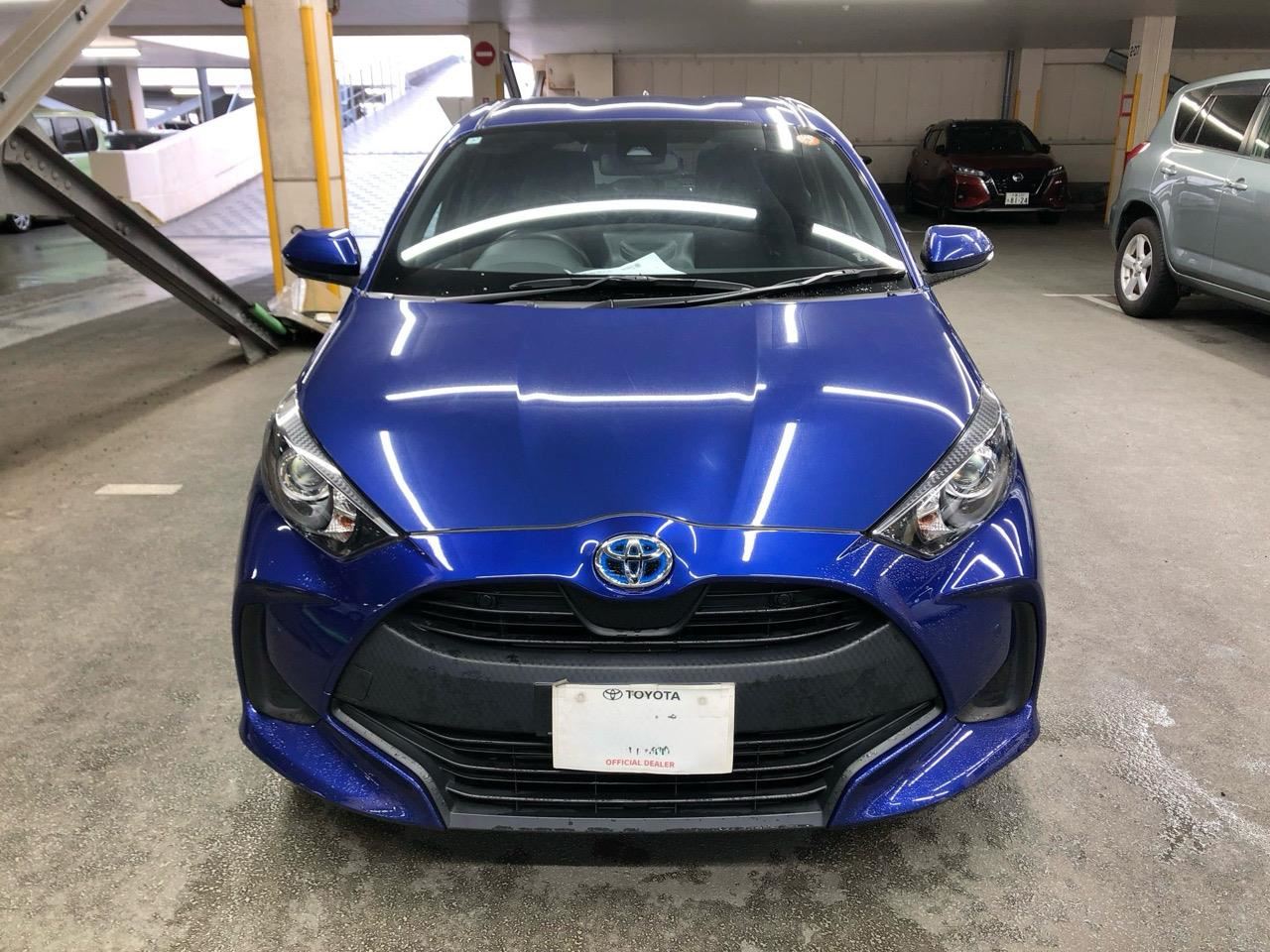 Vehicle image 4