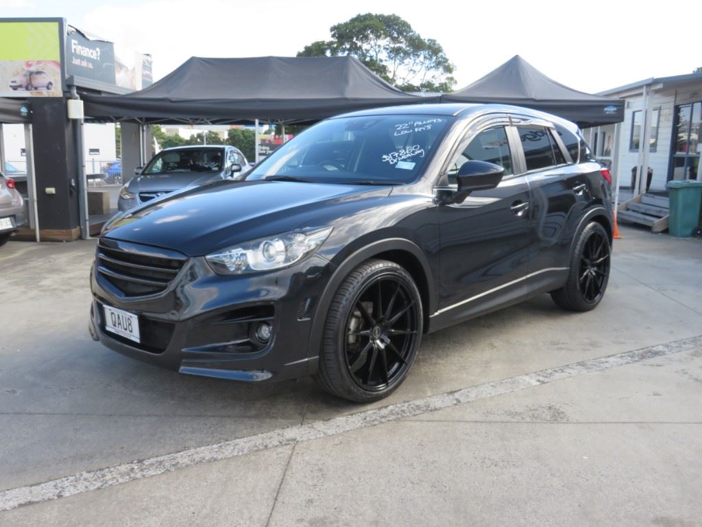 Vehicle image 3