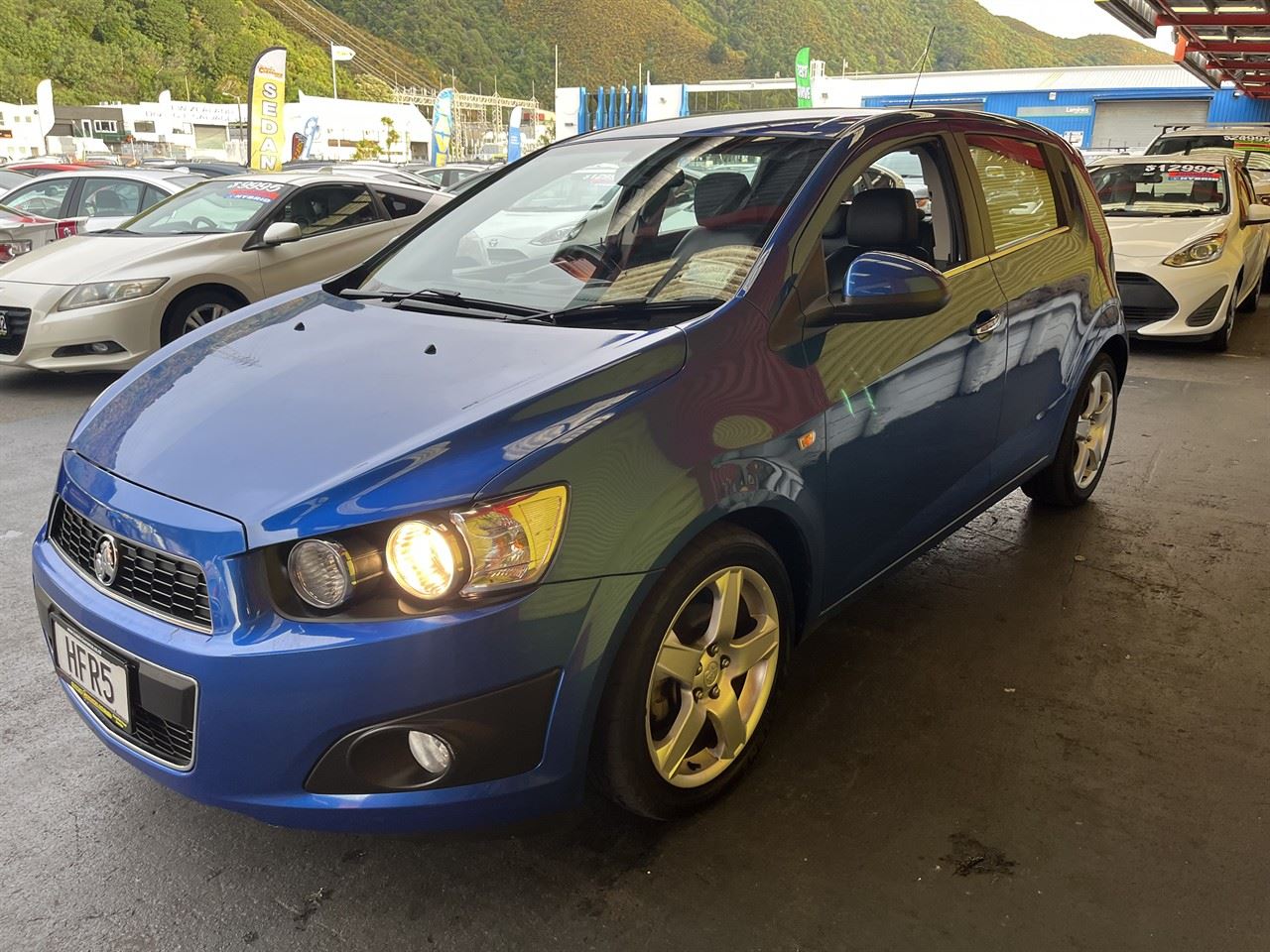 Vehicle image 3