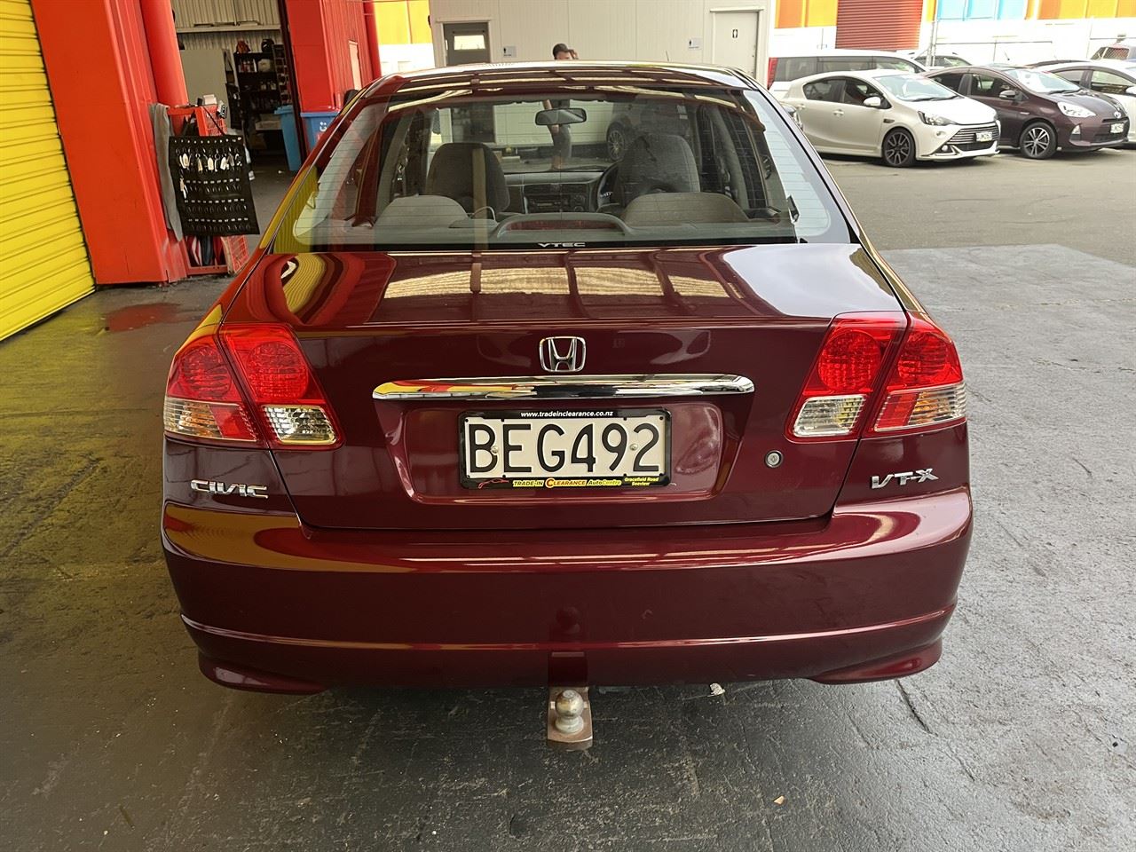 Vehicle image 5