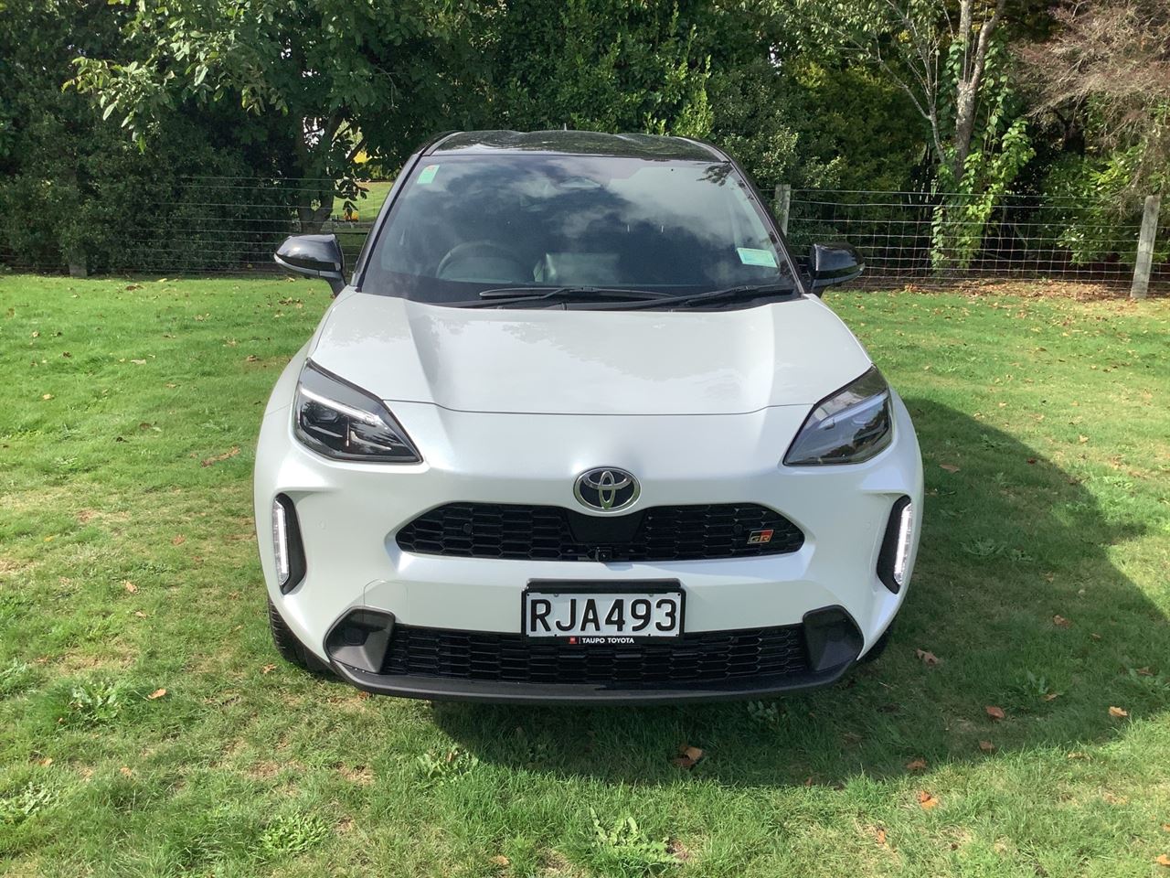 Vehicle image 3