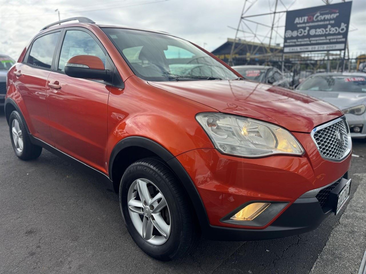 Vehicle image 5