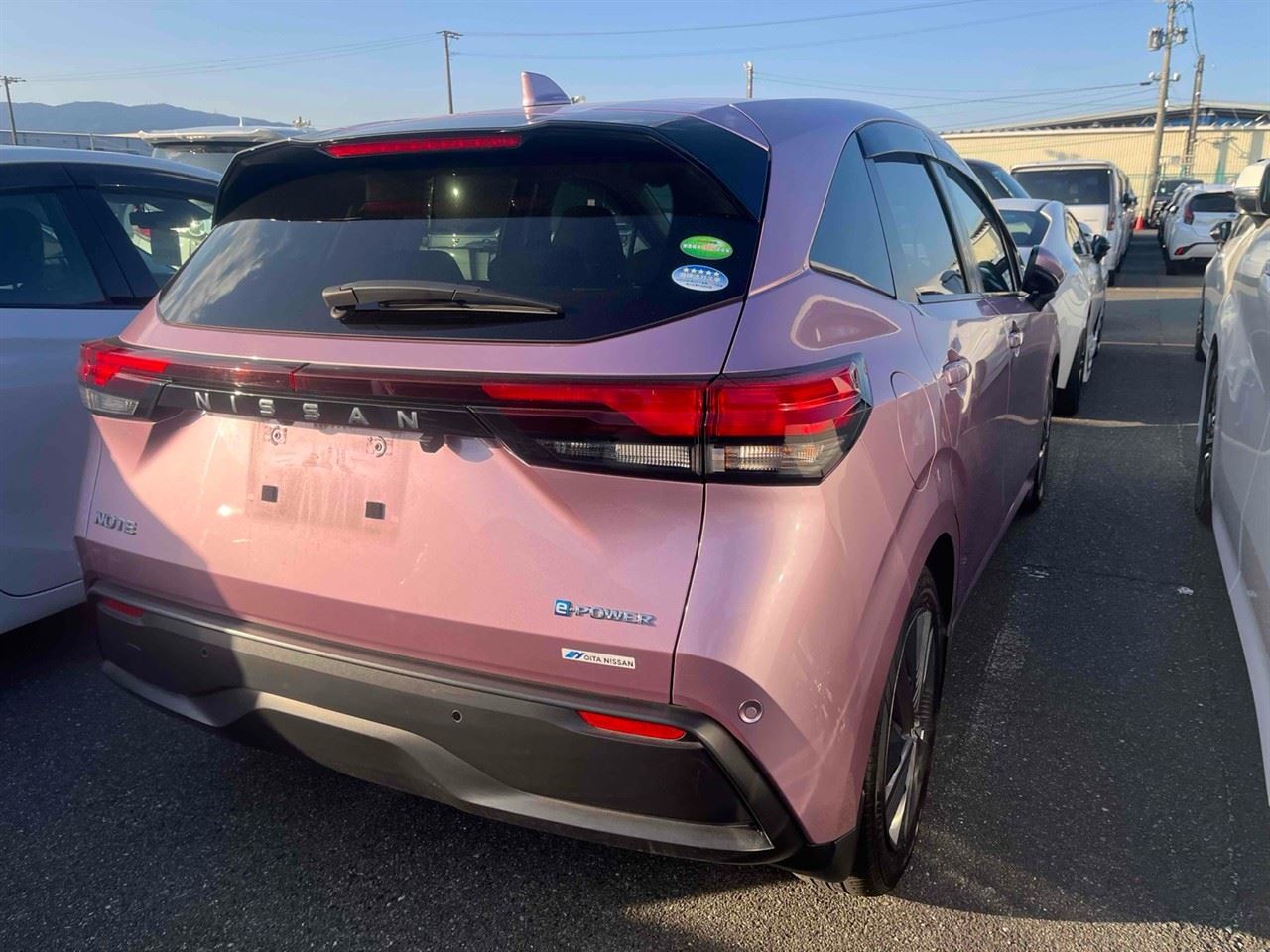 Vehicle image 3