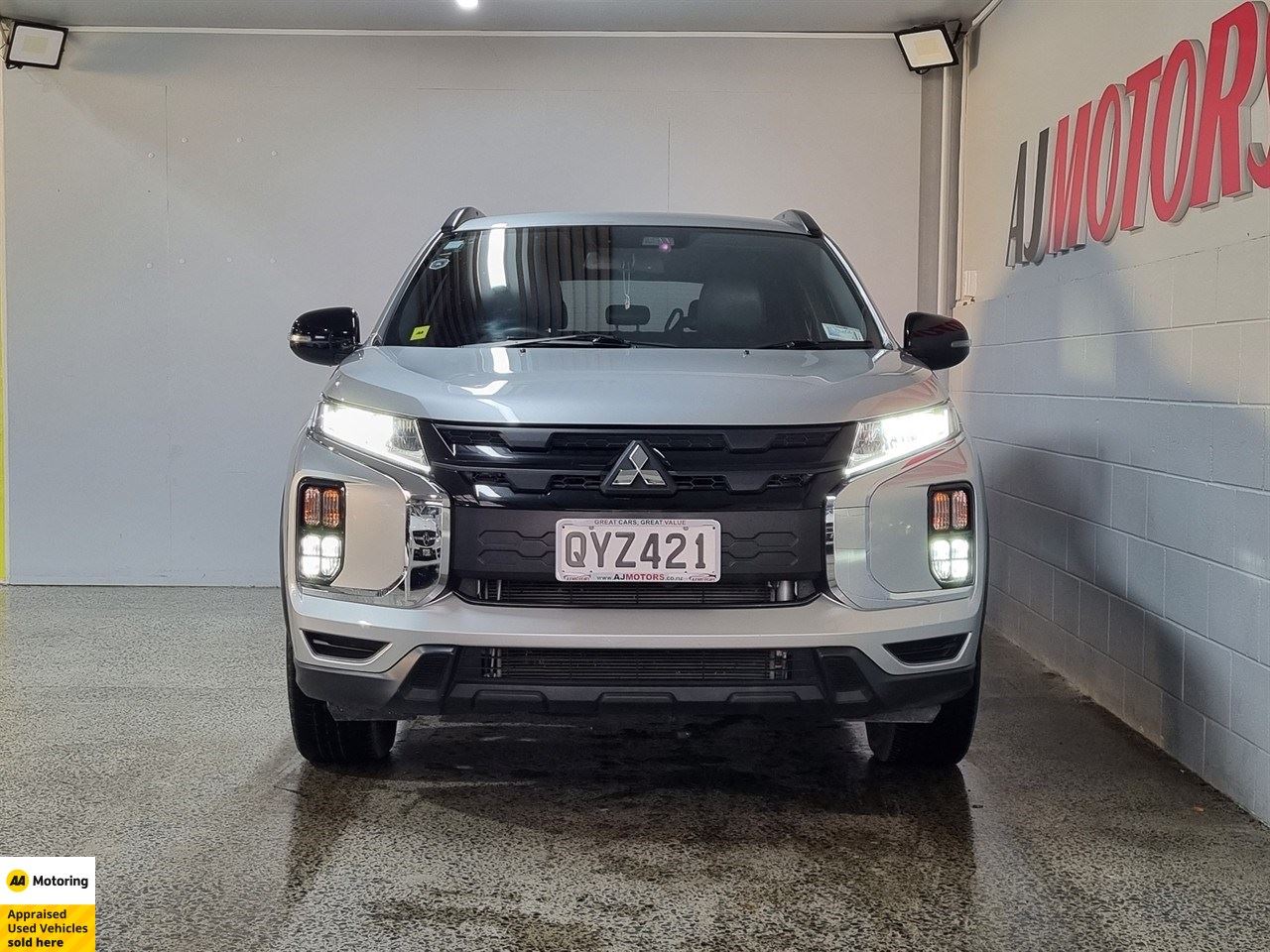 Vehicle image 2