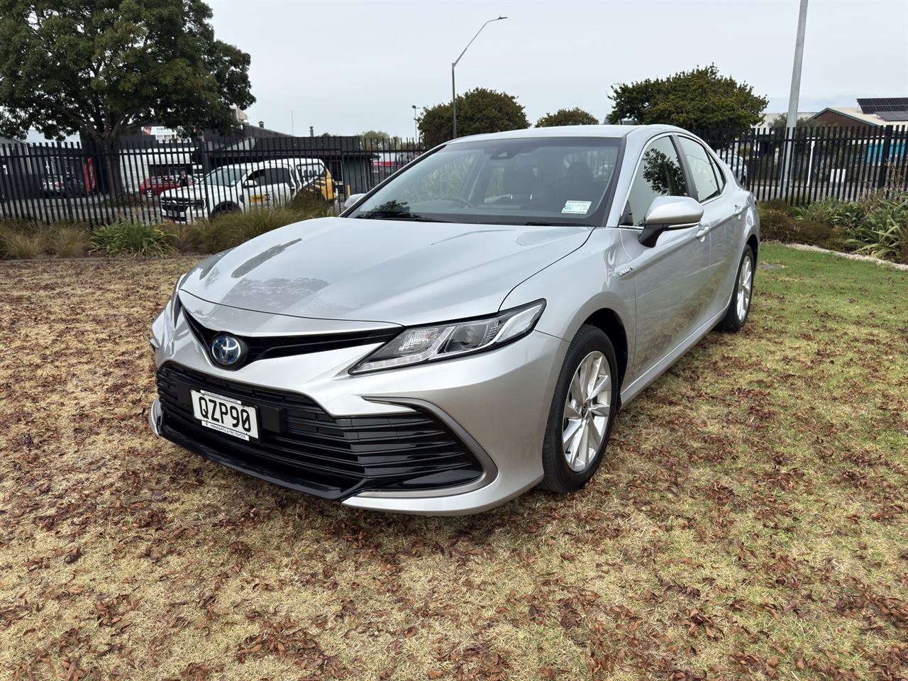 Vehicle image 3