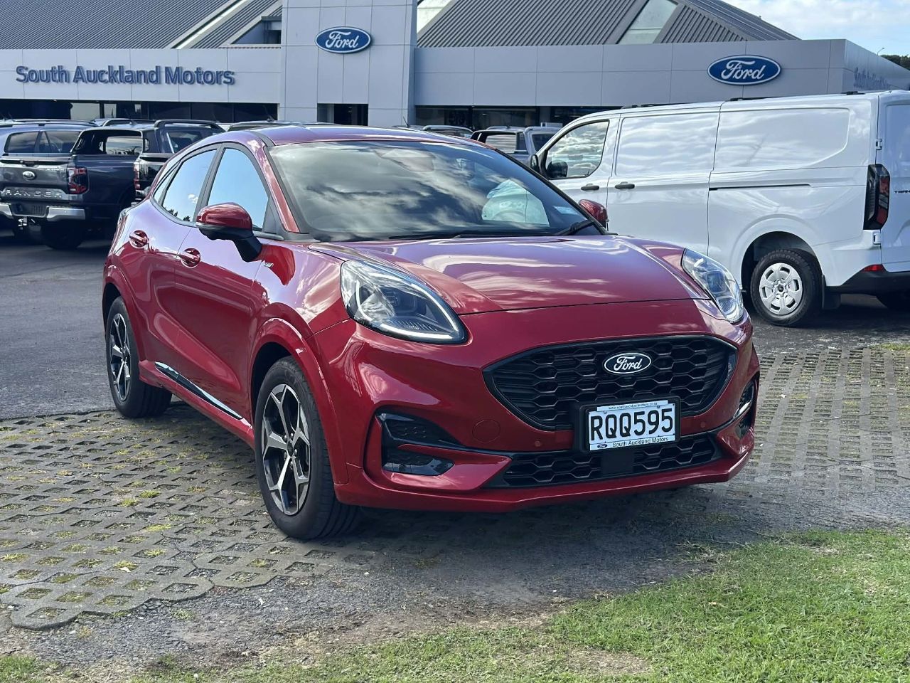 Vehicle image 1