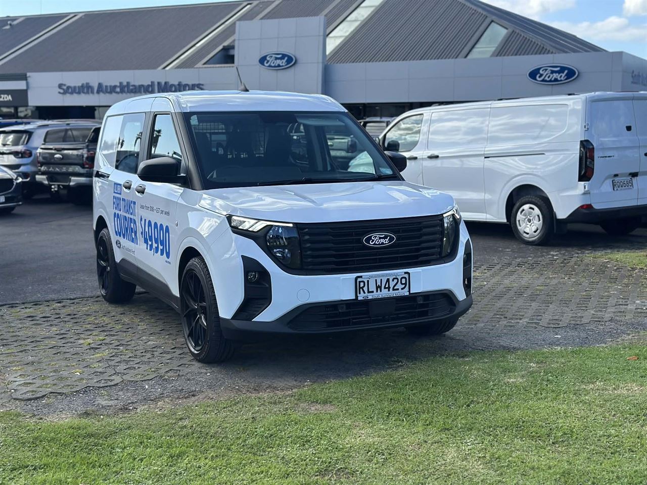 Vehicle image 1