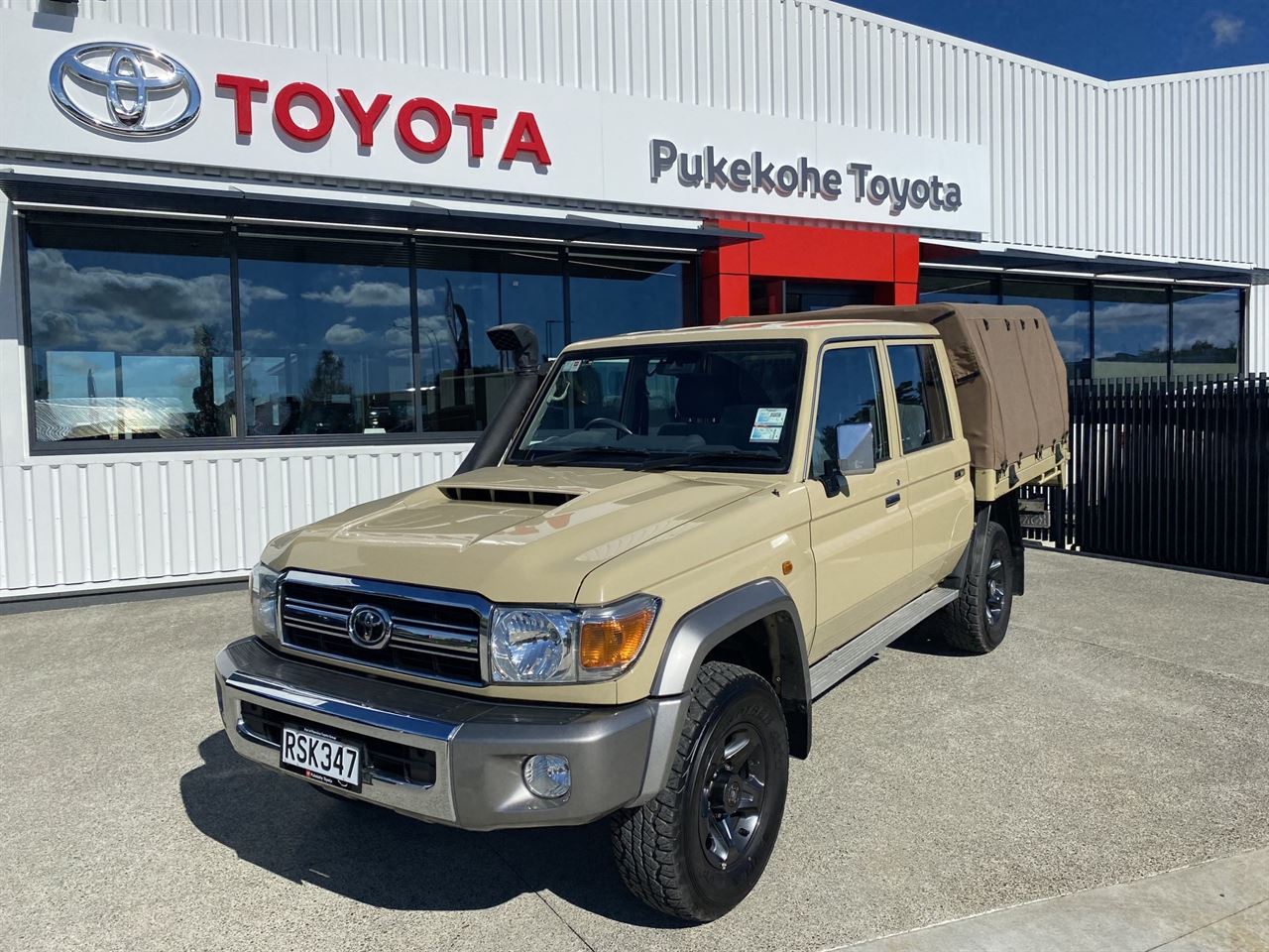 Vehicle image 1