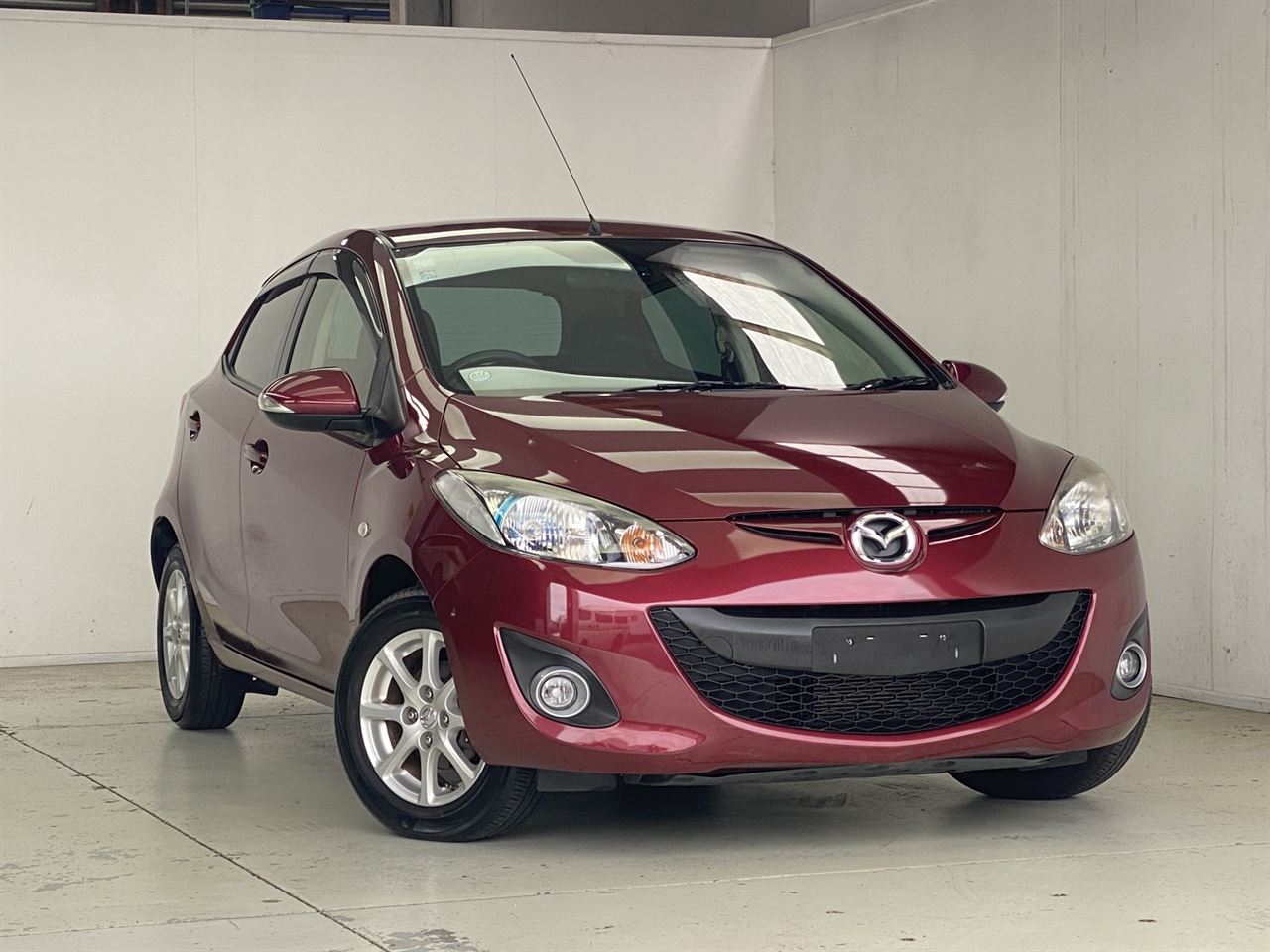 Vehicle image 4