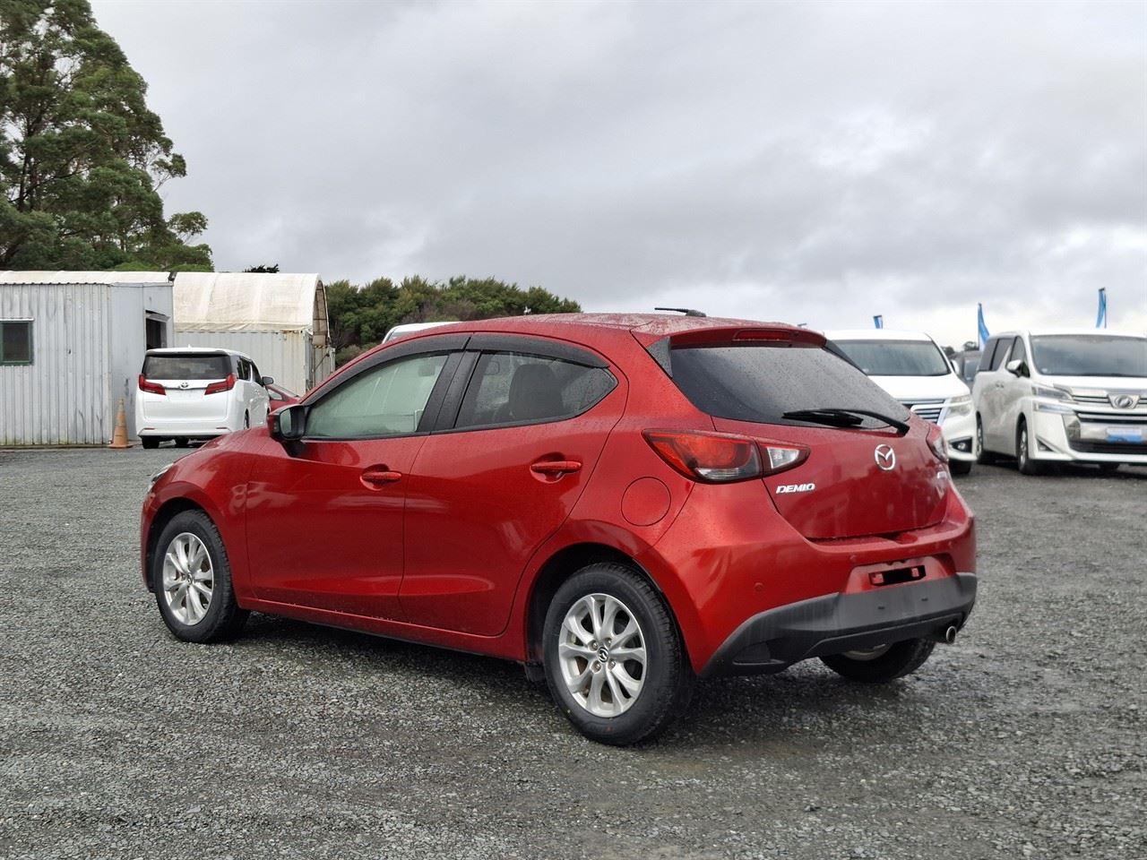 Vehicle image 5