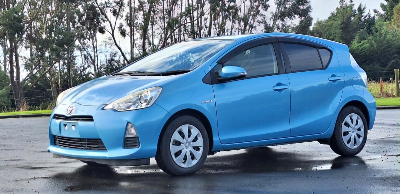 Vehicle image 2