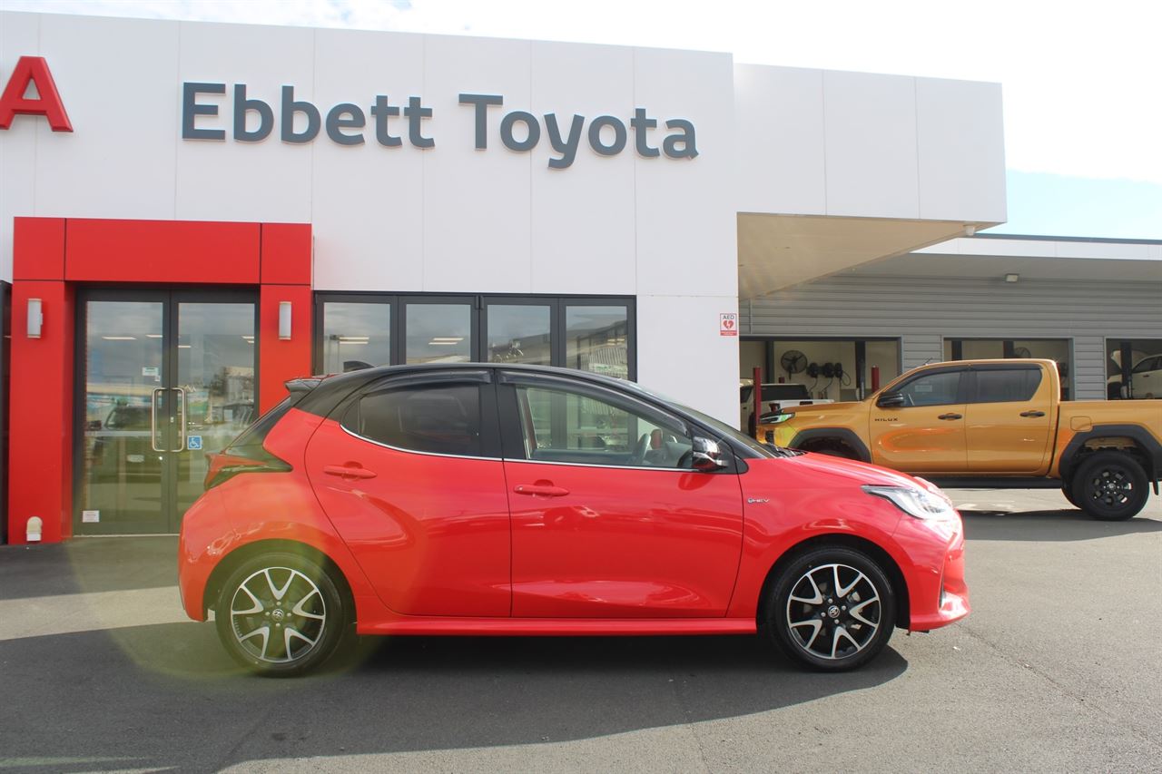 Vehicle image 2