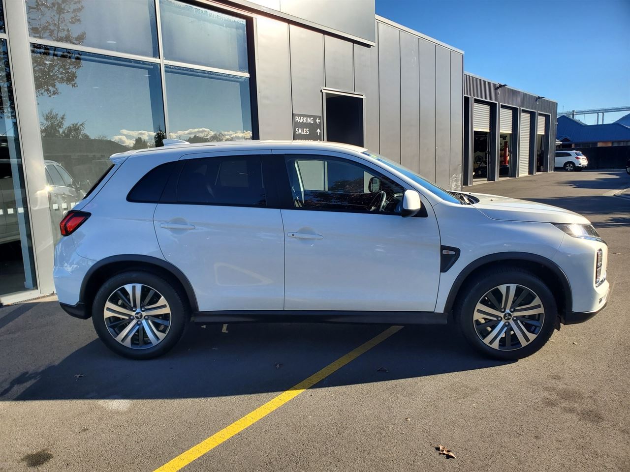 Vehicle image 2