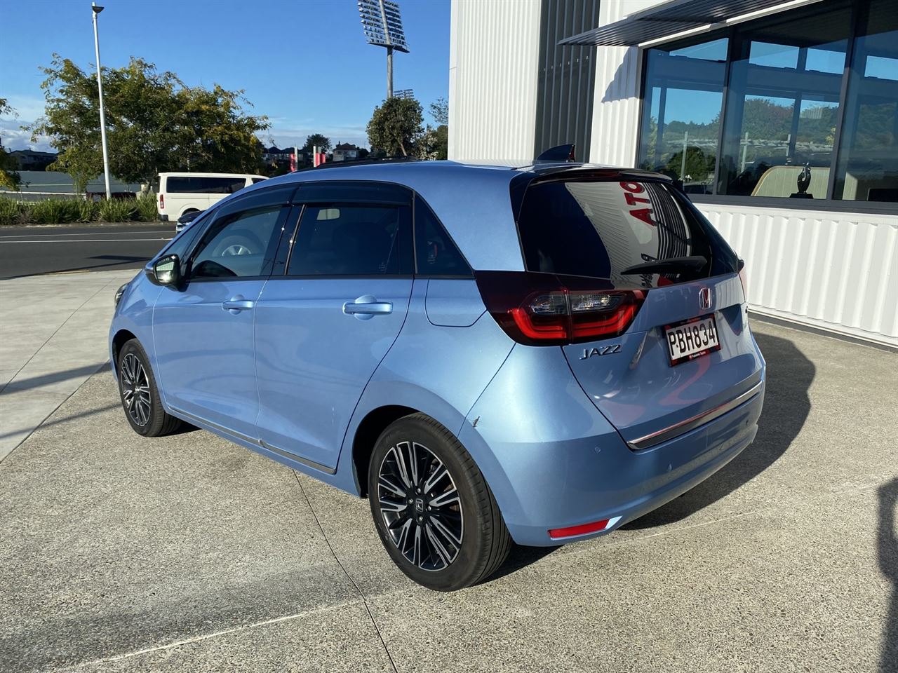 Vehicle image 3
