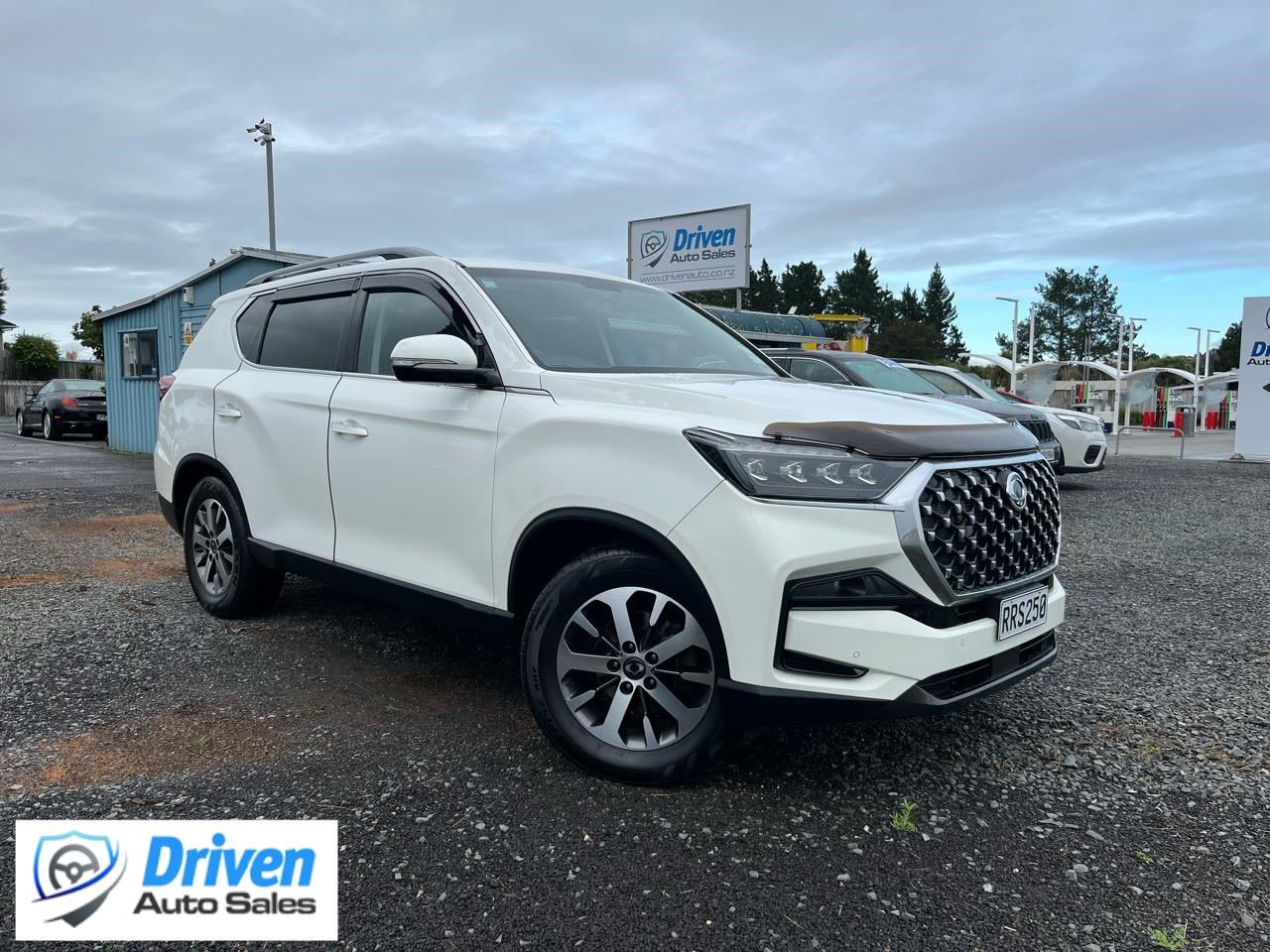 Vehicle image 1
