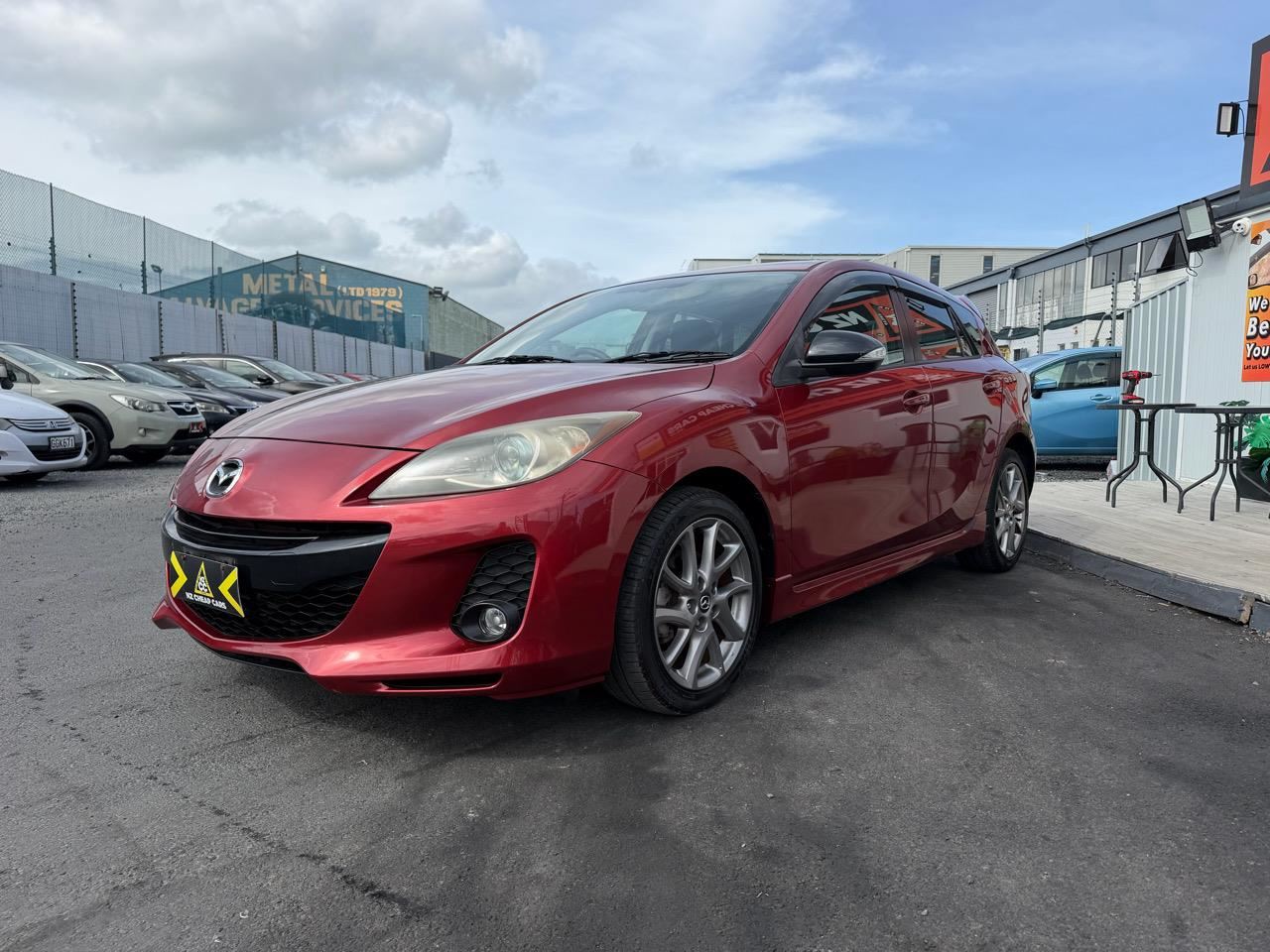 Vehicle image 3