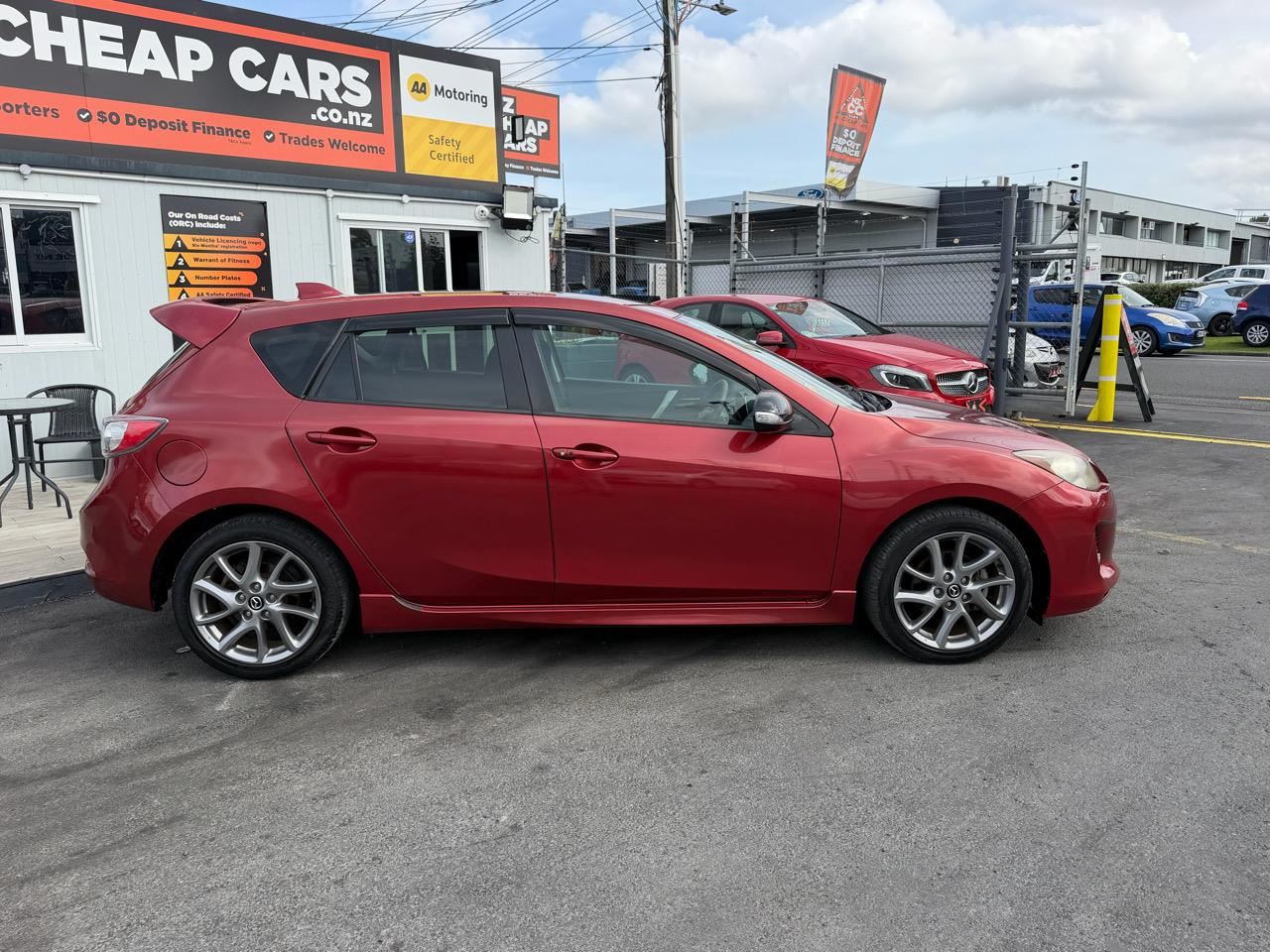 Vehicle image 5
