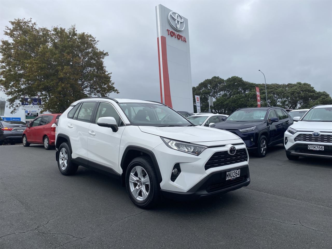 Vehicle image 1