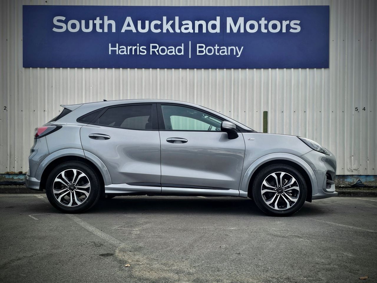 Vehicle image 2