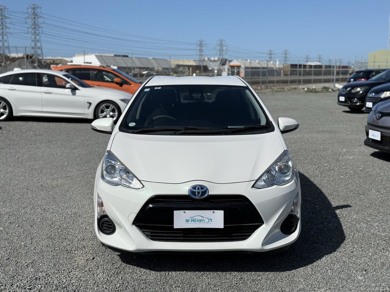 Vehicle image 2