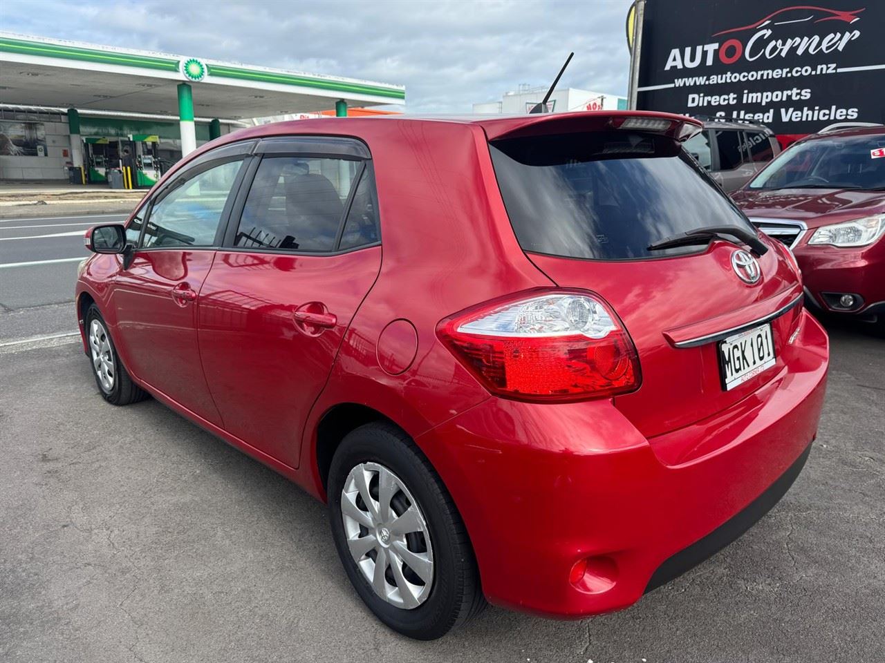 Vehicle image 2